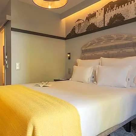 Hotel Alfama