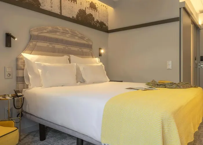 Alfama 4* ליסבון